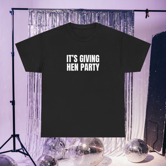 it's giving T-shirt