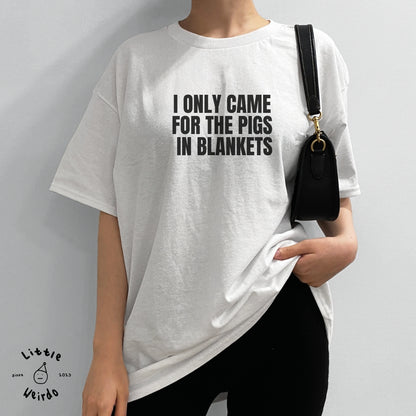 Pigs in blankets T-Shirt 1